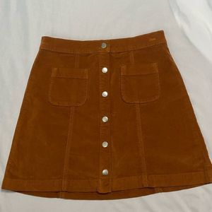 Urban Outfitters skirt size S